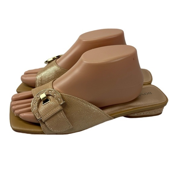 Donald J Pliner Tracie Flat Sandal Womens 8.5M Camel Metallic Gold Beige - Picture 2 of 6